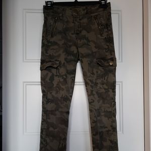Junior camouflage skinny jeans